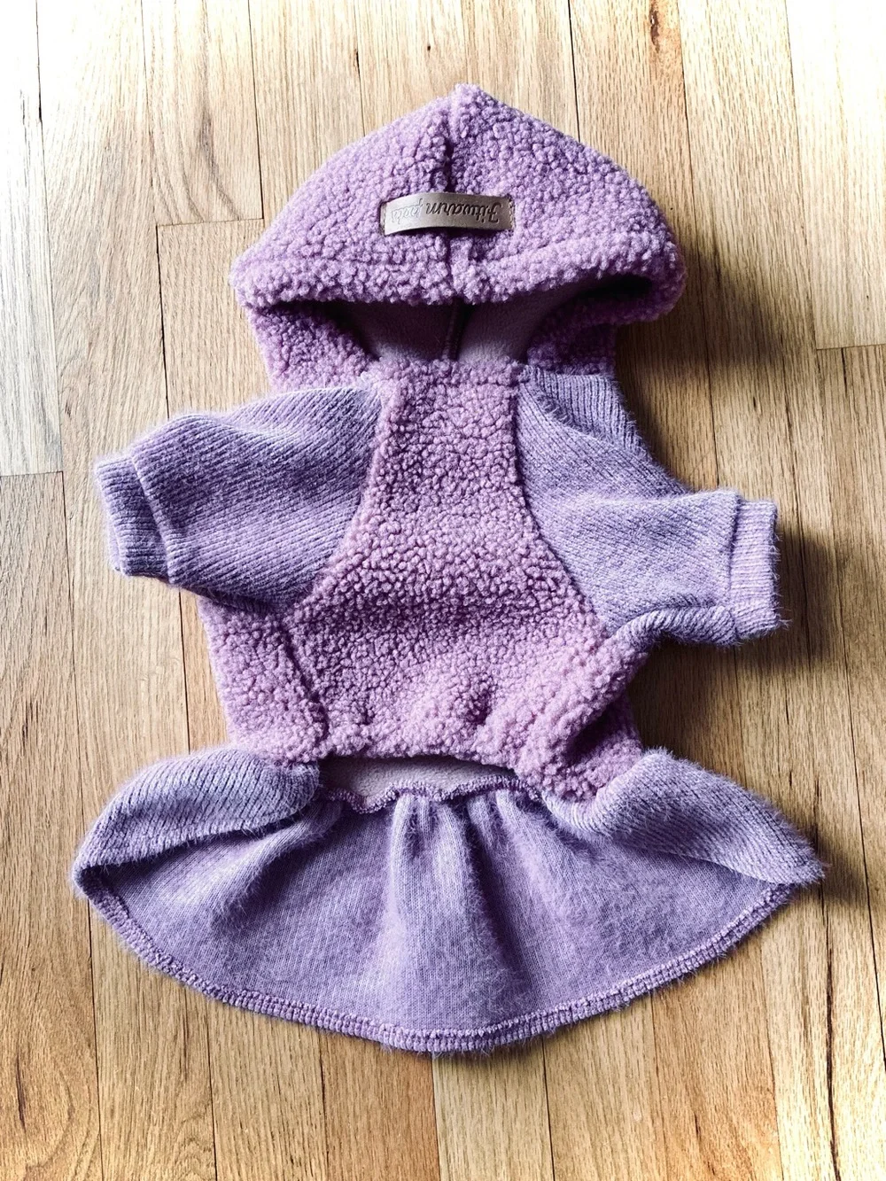 NWT Dog Hoodie Dress, Fuzzy Fleece/Sherpa Lavender Purple, Medium